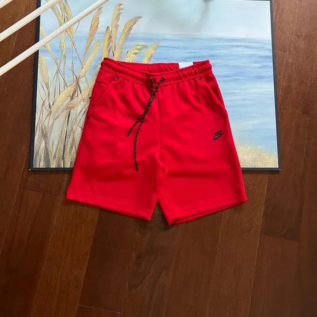 Nike Tech Fleece Shorts University Red
