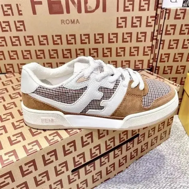 FENDI F-1982 Sneaker