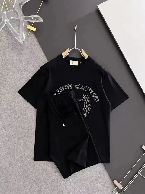 05黑色