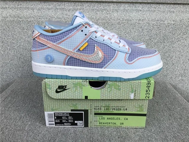 Nike × Off-White Dunk Low Union LA