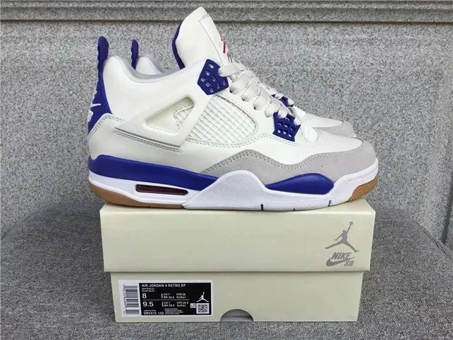 Air Jordan 4 Retro SP Military Blue