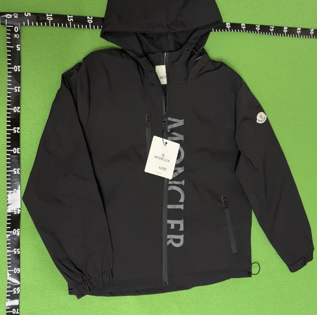 Moncler Logo Print Hooded Jacket Black