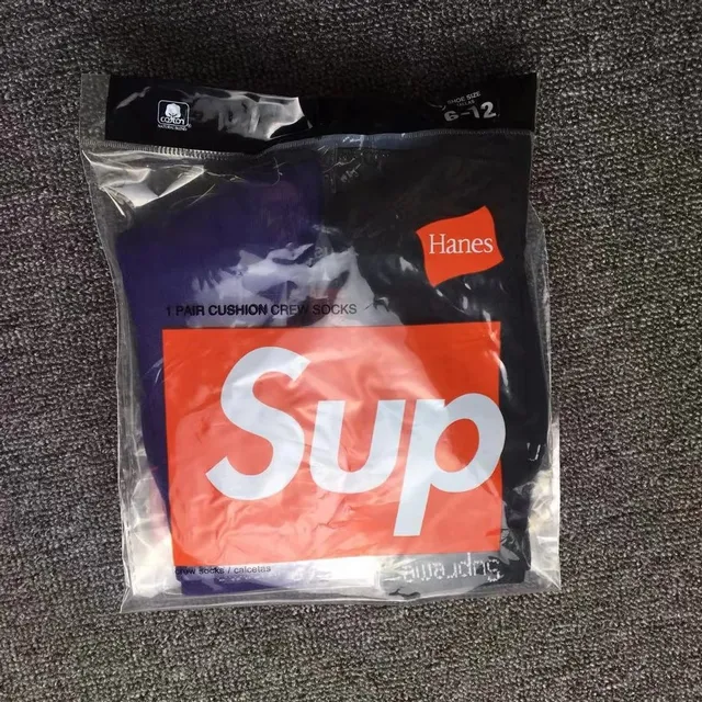 Supreme Cushion Crew Socks Box Logo