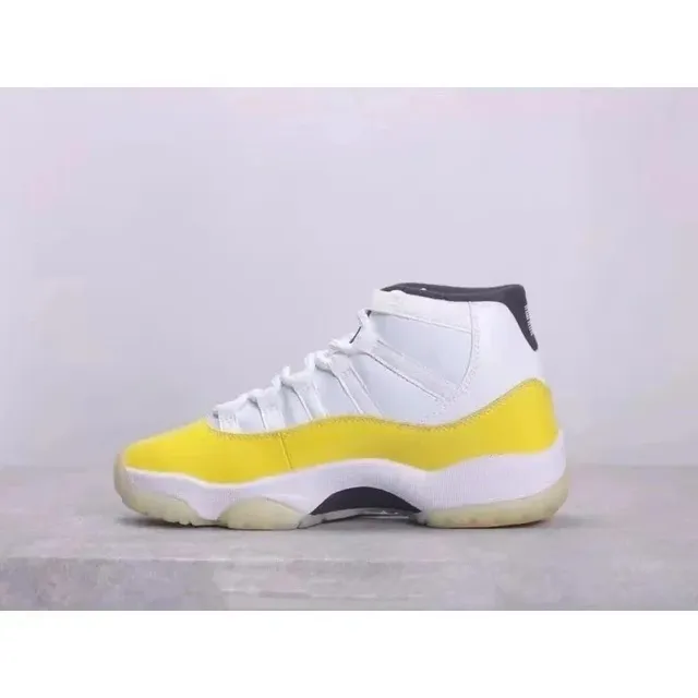 Air Jordan 11