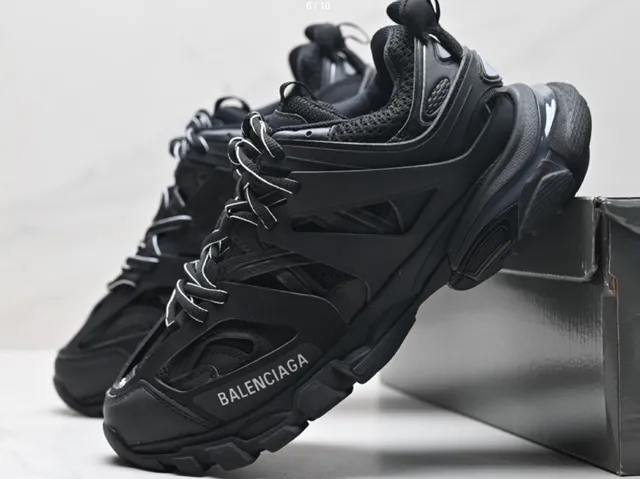 Balenciaga Triple S Triple Black