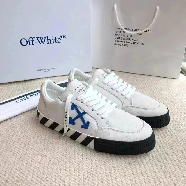 Off-White Low Top Sneaker Diagonal Arrow