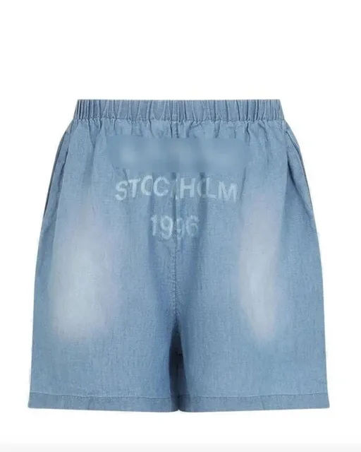7604