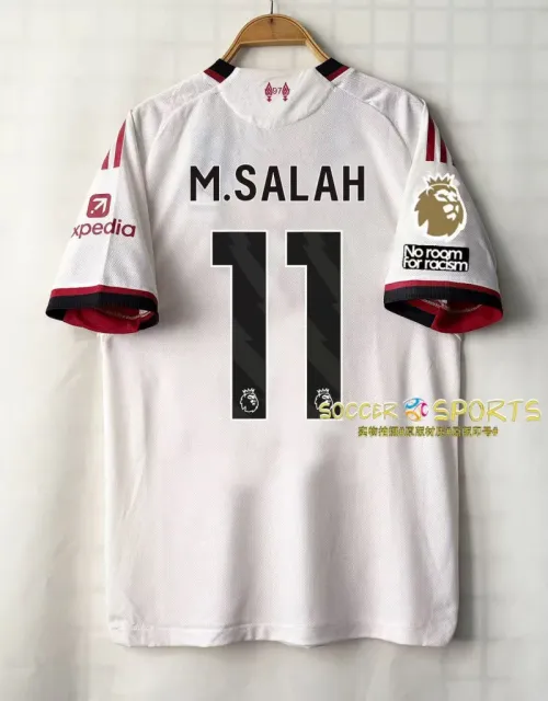 Player-liverpool-second guest-no. 11