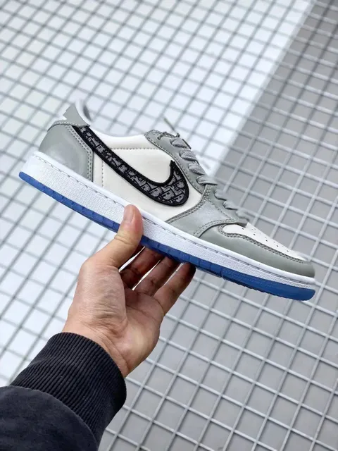 Nike Dunk Low Dior Oblique