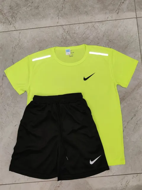 Nike T-Shirt and Shorts Set Neon Yellow/Black
