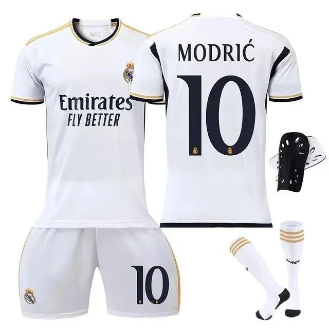 Adidas Real Madrid Home Kit Modrić #10