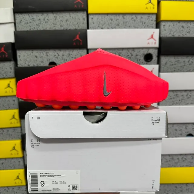 Nike Air Max TN Solar Red/Chrome-Hyper Crimson