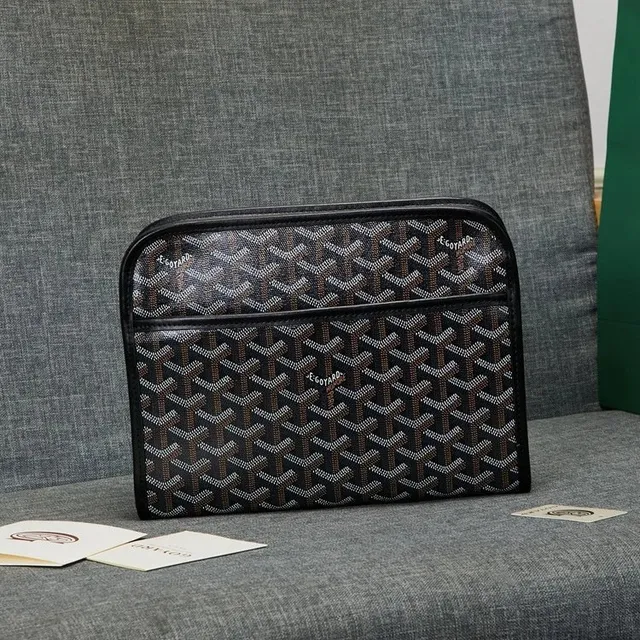 Goyard Saint Louis Pouch Monogram Canvas