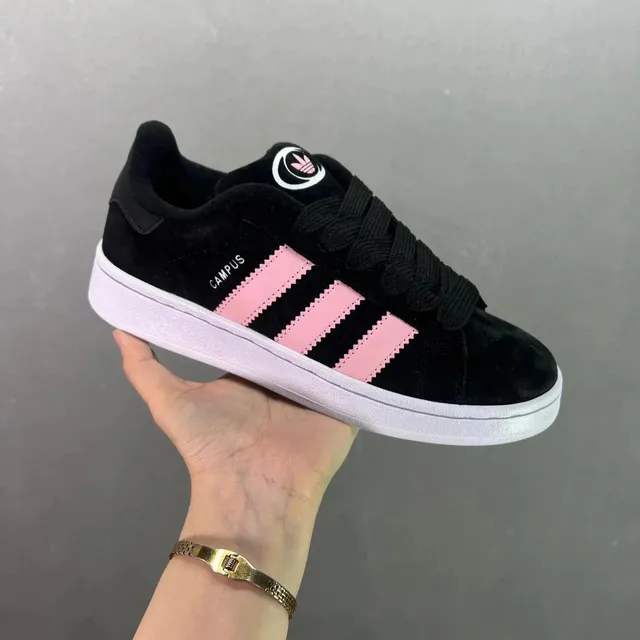 黑粉色