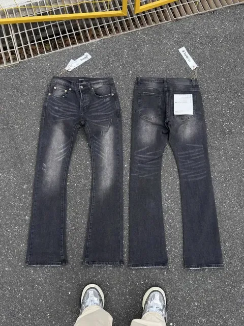 Levi's Flared Jeans Distressed Black Wash