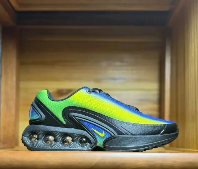 Nike Air Max TN Neon Gradient