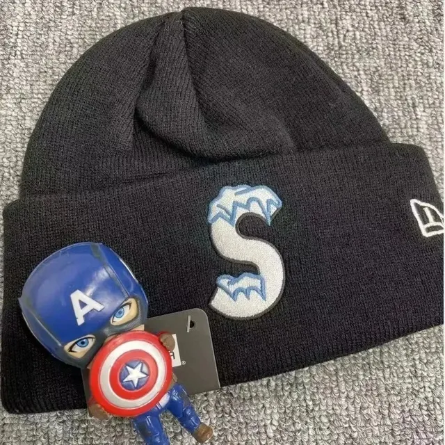New Era × Supreme headwear