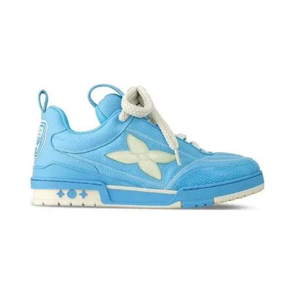 Sky blue four-leaf clover