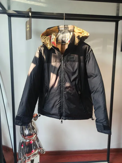 Burberry Hooded Jacket Checkered Lining Black