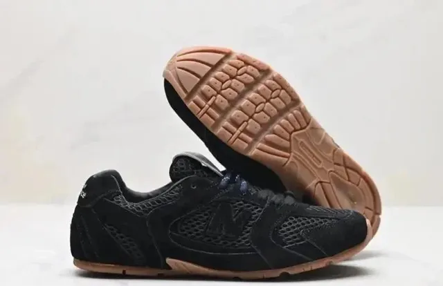 New Balance 1500 Black Gum