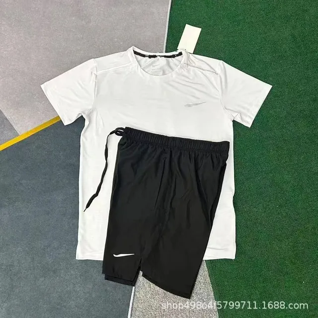 Nike Tech Fleece Set White/Black