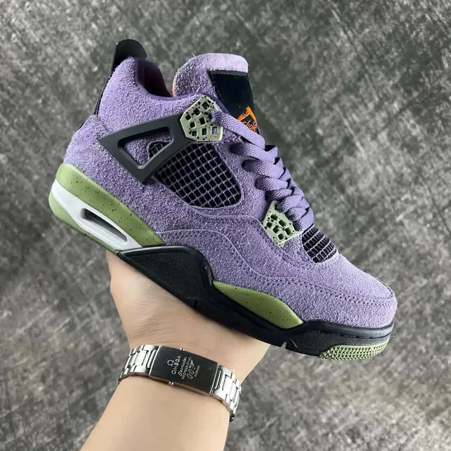 Air Jordan 4