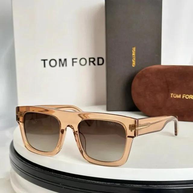 Tom Ford Square Sunglasses Translucent Amber Frame