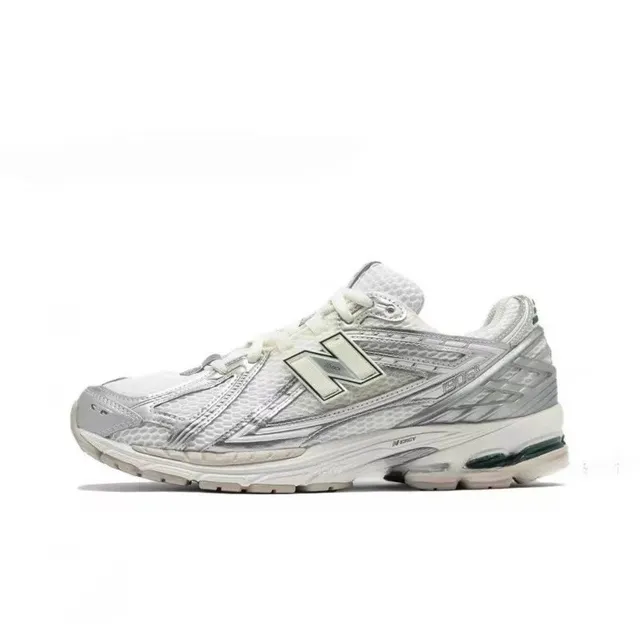 New Balance 2002R Silver Glow