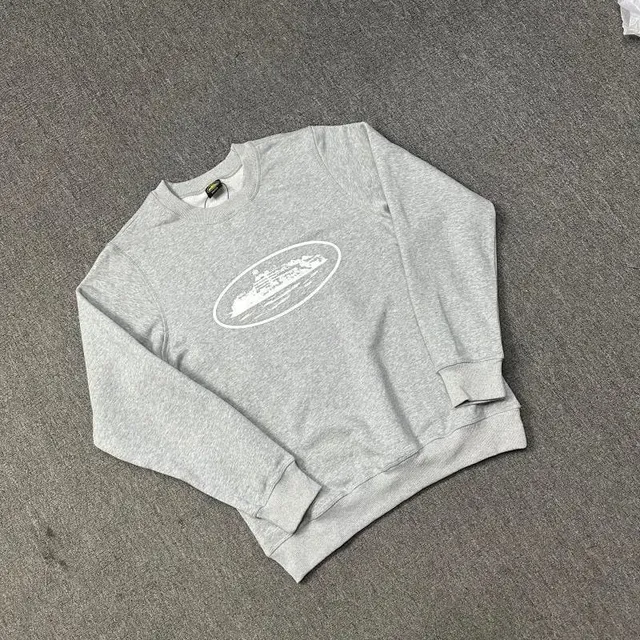 Crewneck Sweatshirt Yacht Print