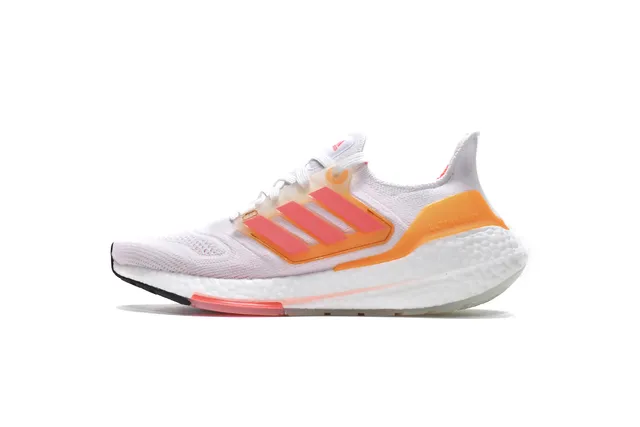 Adidas Ultraboost 22 Solar Orange