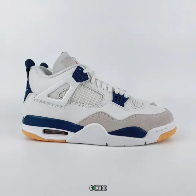 Air Jordan 4 Military Blue