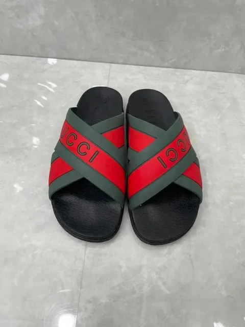 Gucci sandals slippers