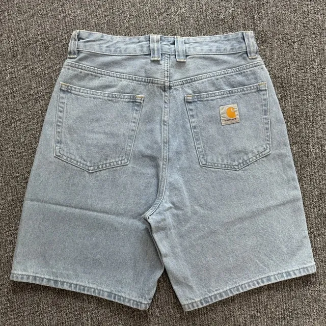 浅蓝色6609