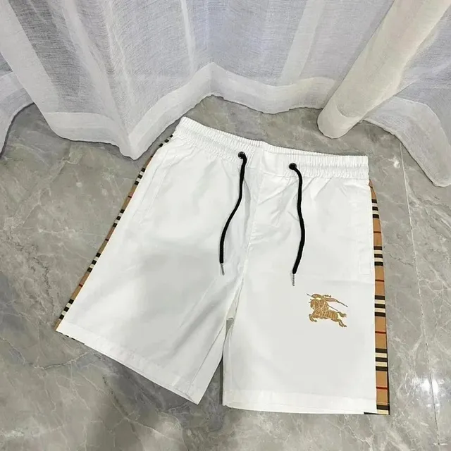 VibeClo Clothing Store