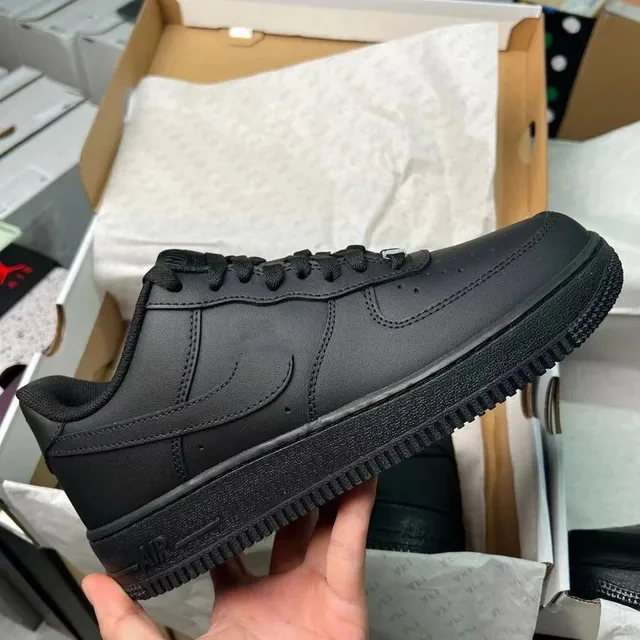 Nike Air Force 1 Low Triple Black