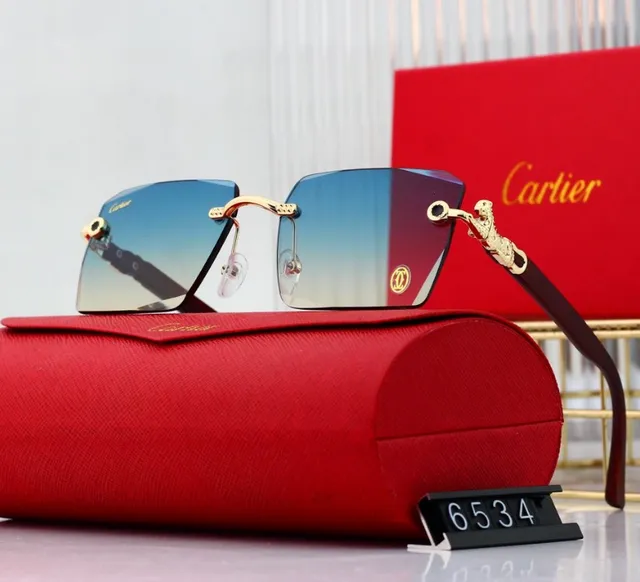 Cartier Sunglasses Gradient Lens with Panther Temple Tips