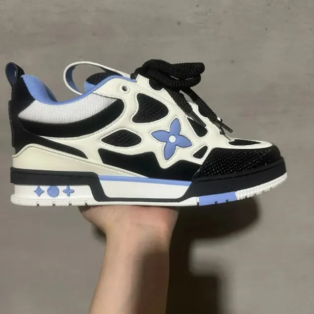 Louis Vuitton LV Trainer Monogram Flower