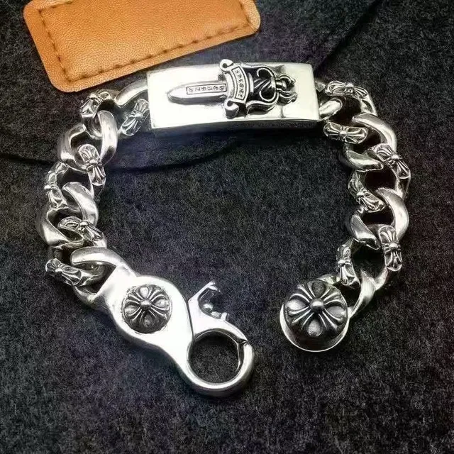 B020