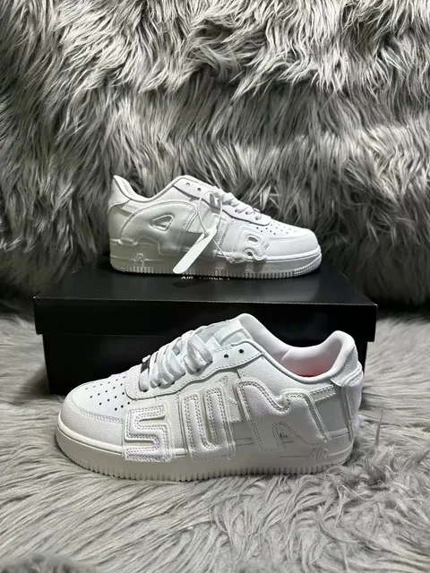 Nike Air Force 1 Low Supreme Box Logo