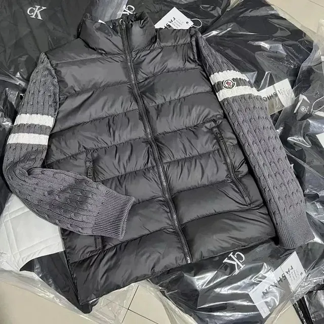 Moncler Knit-Sleeve Puffer Vest Cable Knit Sleeve