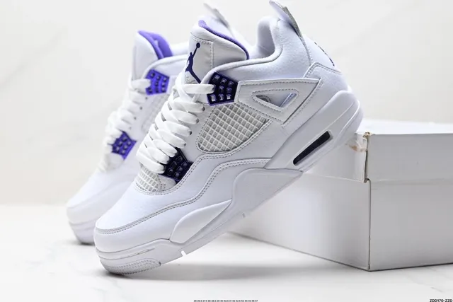 Air Jordan 4 White Purple