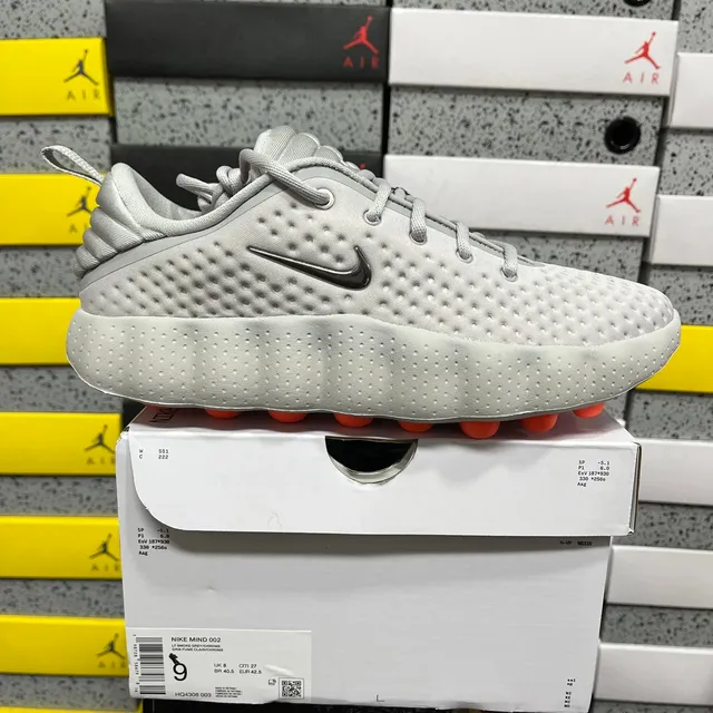 Nike Mind 002 Light Smoke Grey/Chrome