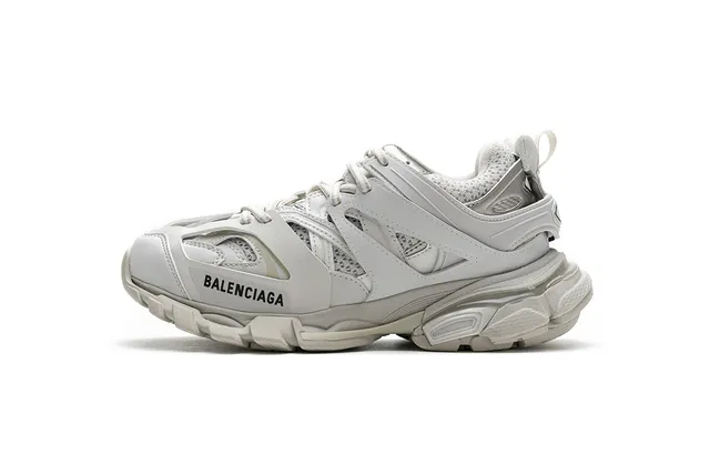 Balenciaga Triple S Triple White