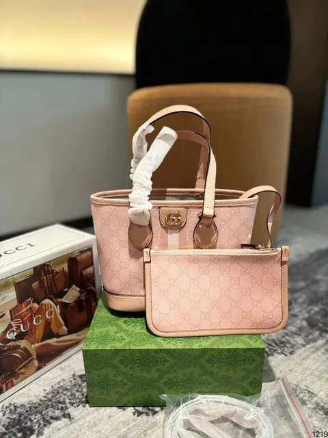 Gucci GG Marmont Mini Tote Blooming Pink GG Supreme