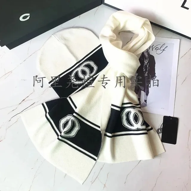 Chanel CC Logo Scarf Classic Interlocking CC