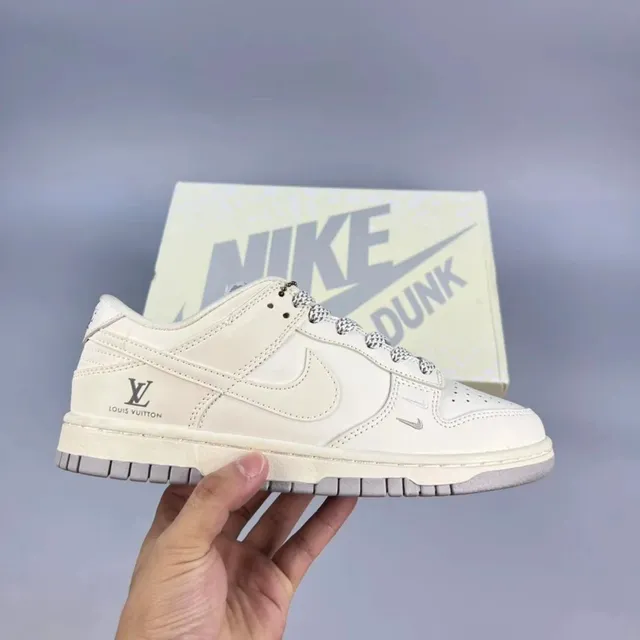 Nike × Louis Vuitton Dunk Low
