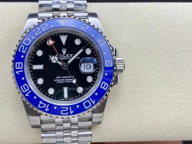 Rolex GMT-Master II Pepsi Bezel
