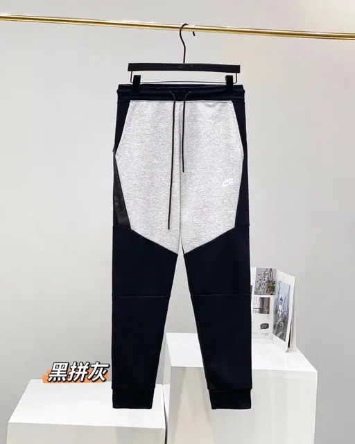 Nike Tech Fleece Joggers Black/Heather Grey
