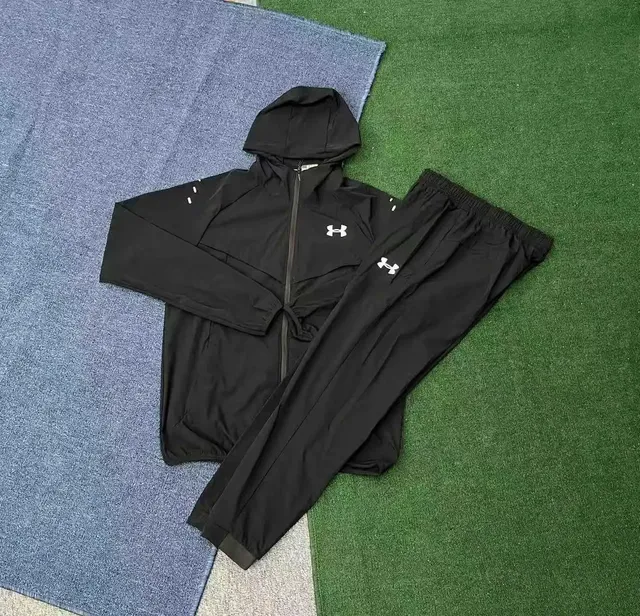 Under Armour Track Suit Black Logo