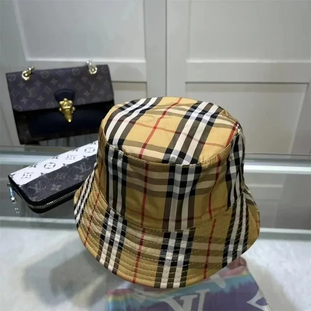 Burberry Bucket Hat Classic Check